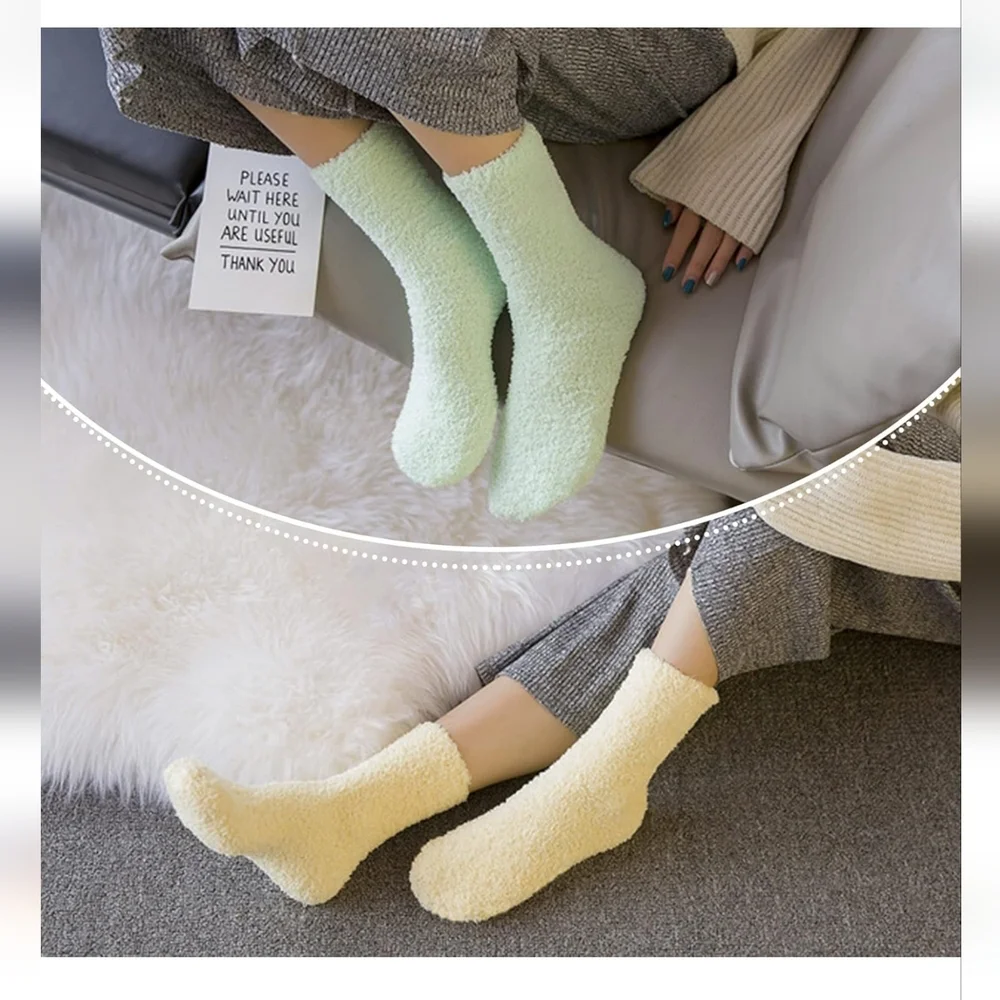 💘FNOVCO Fuzzy Socks for Women Cozy Socks for Women Winter Fluffy Sleeping Socks - Picture 3 of 6